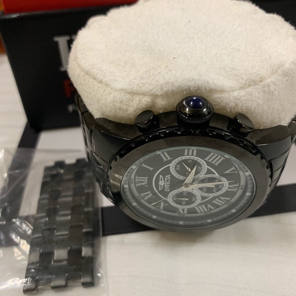 Invicta Men watch - Picture 4 of 5